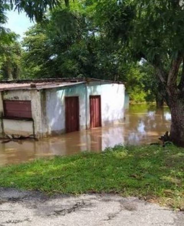 Zulia | Inundaciones afectaron a más 150 familias +FOTOS