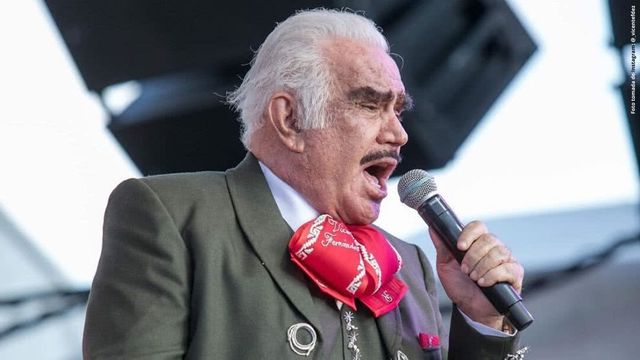 Vicente Fernández | Así revivió el charro clásico de Juan Gabriel