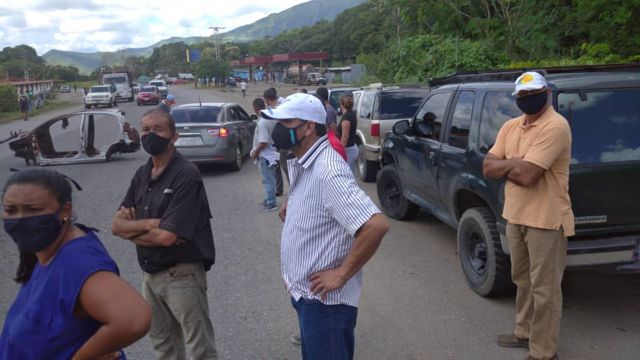 Distribución de combustible | Protestan en Estación de servicio de Guárico