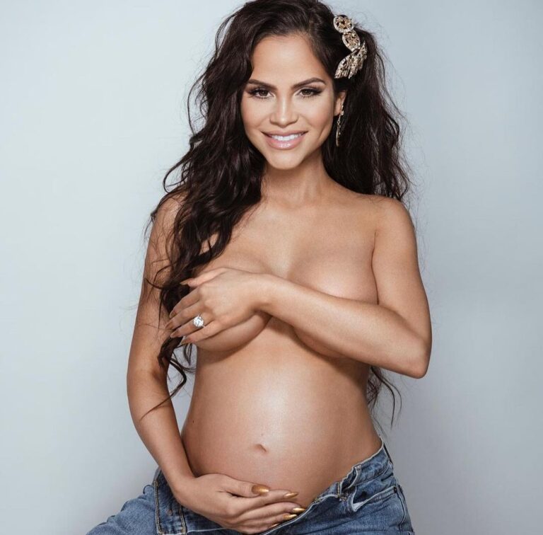 Bombazo/Natti natasha anuncia su embarazo