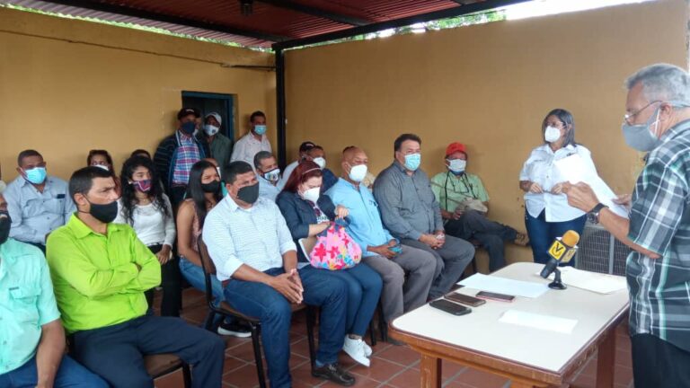 Precandidatos a Gobernador y Alcaldes de Guárico firman acta de compromiso