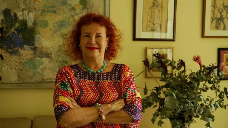 Debió recibir vacuna | Actriz Tania Sarabia se contagió de Covid-19