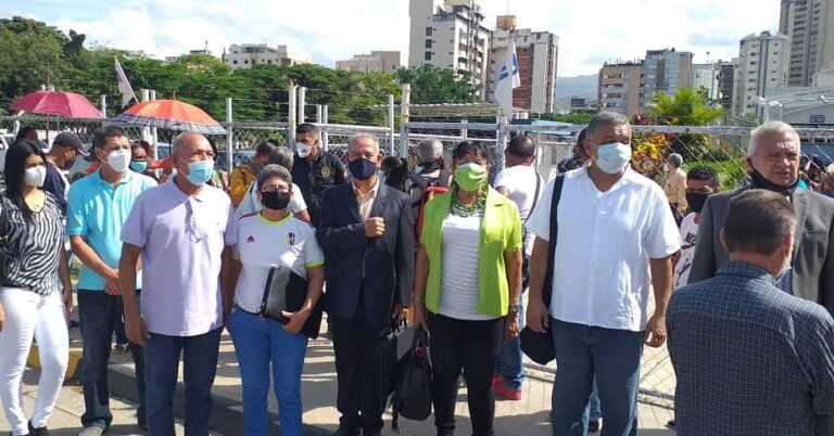 Aquí la razón | Abogados aragüeños cumplieron jornada de protesta