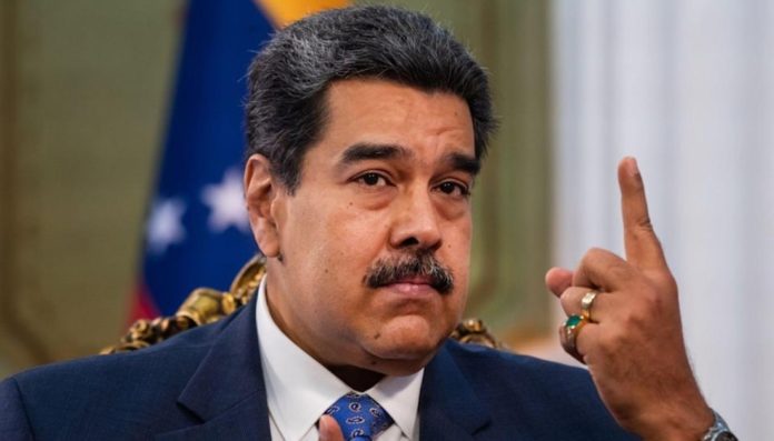 Esto espera hacer Nicolás Maduro con las redes sociales