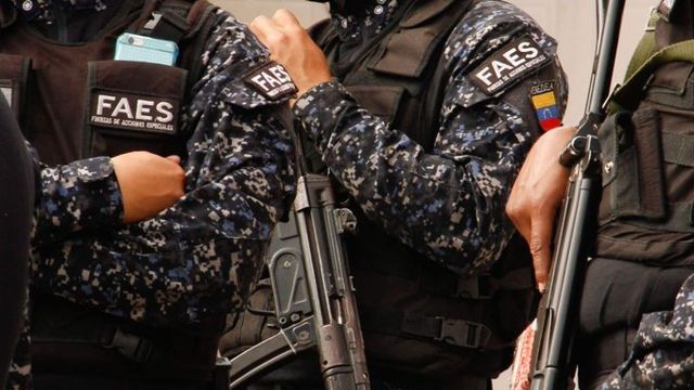 Entre bomberos sí se pisan la manguera/ Funcionario del Cicpc asesinó a PNB
