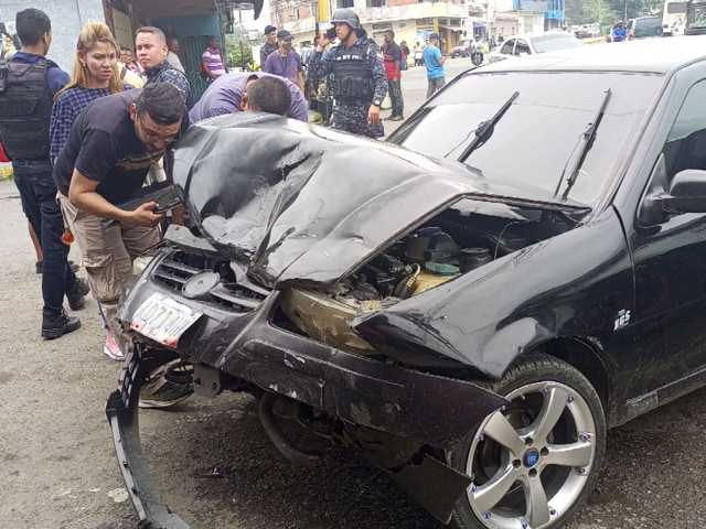 IMPRUDENCIA/Se registra accidente en Av. Los Llanos