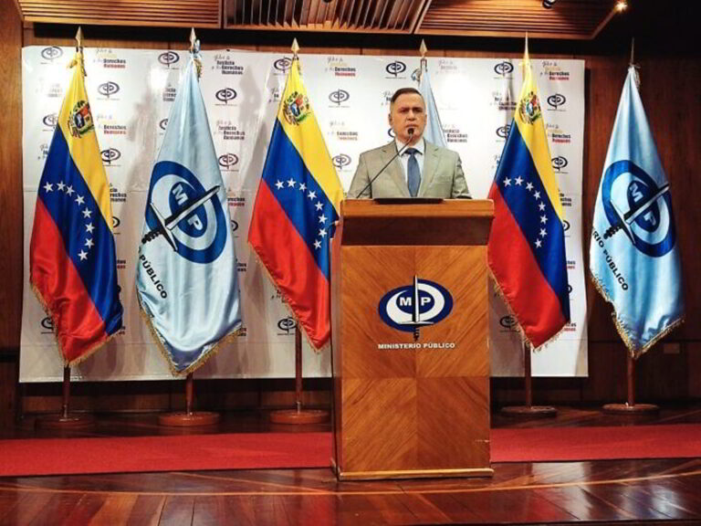 POR FIN/Abren 65 investigaciones de mala praxis y ejercicio ilegal de medicina