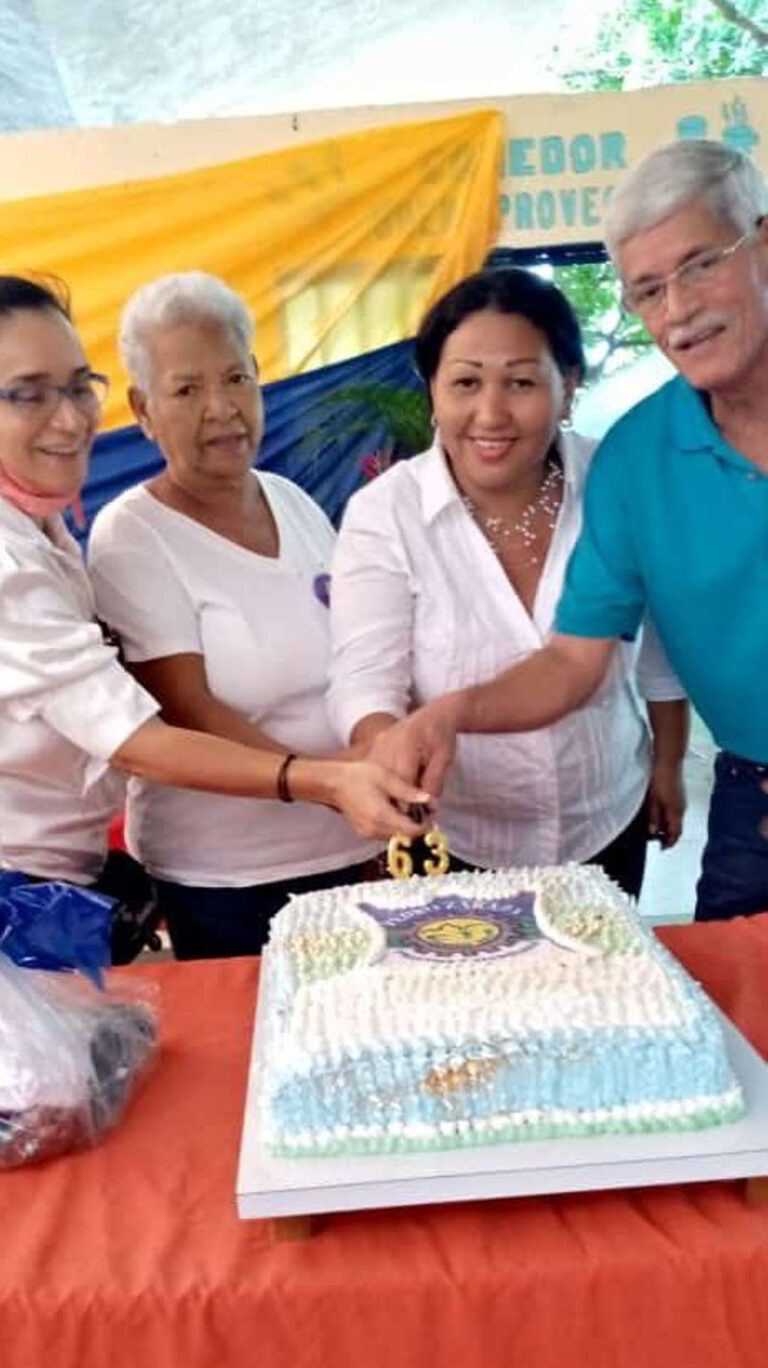 ESCUELA TÉCNICA INDUSTRIAL PEDRO ZARAZA ARRIBÓ A 63 AÑOS DE FUNDADA