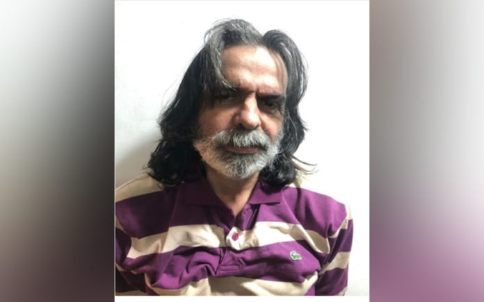 CRÍA CUERVOS Y TE SACARÁN LOS OJOS/Mató a su madre para no cuidarla
