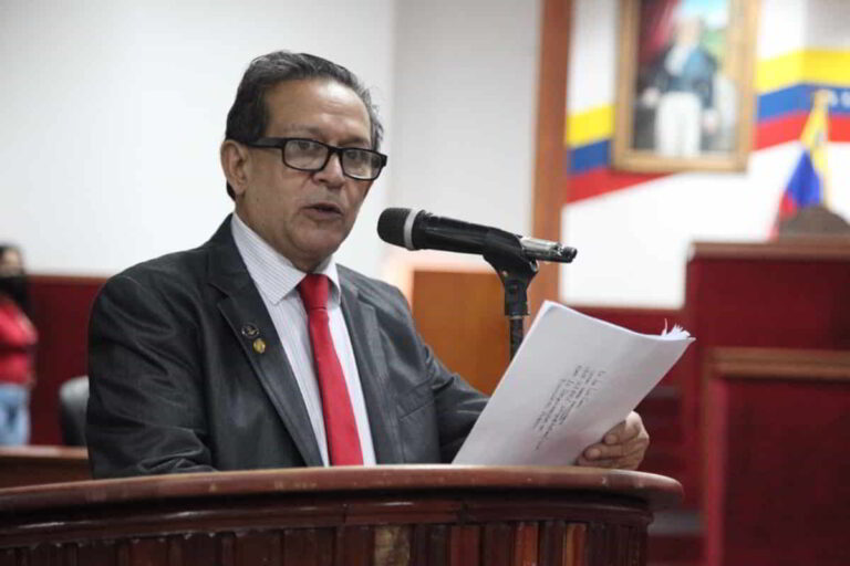 LUCIO DÍAZ EN SESIÓN ESPECIAL: «Rescatemos el valor de la justicia»