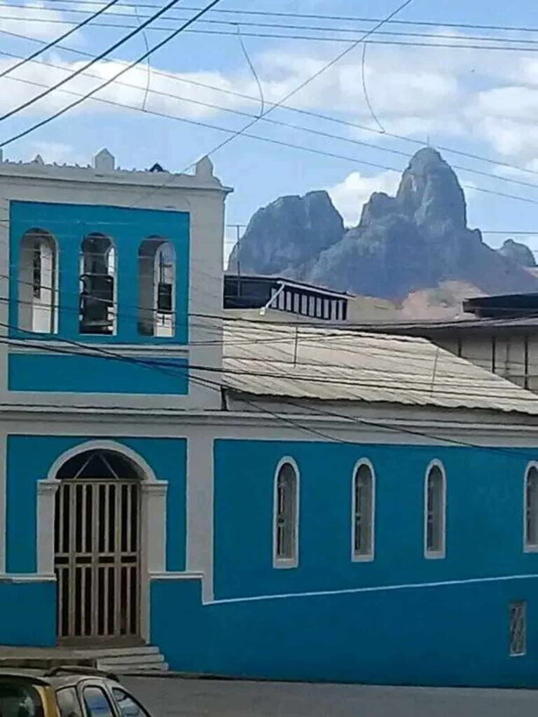 RELIQUIA URBANA/80 años de la construcción de la Iglesia Evangélica Libre