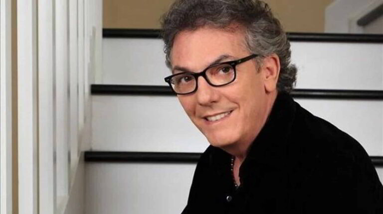 Ilan Chester suspende concierto y se queda con la plata $$$