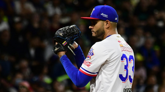 LVBP |Tiburones triunfó tras jugadas de Leal