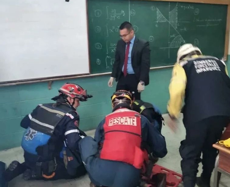 Desgracia| Profesor de la ULA muere dando clases