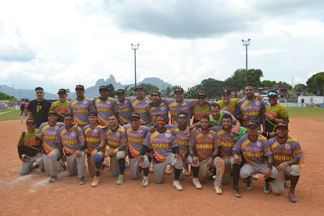 Primer lugar para Miranda en el Campeonato Nacional de Sóftbol AA