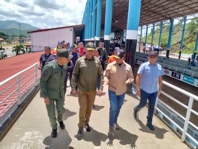 Cuerpos de seguridad están «mosca» en XII Campeonato Mundial de Coleo
