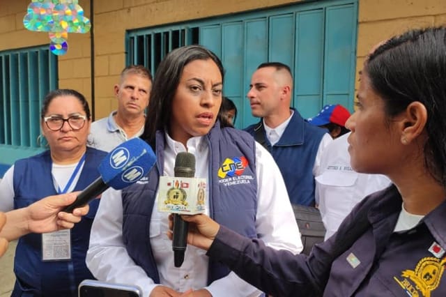 Rectora Aime Nogal: «la legitimidad de una elección no depende de la veeduría internacional»