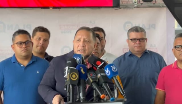 José Brito a la Comuninidad Interrnacional  / Si lo que quieren es desatar una feroz campaña, váyanse al carajo